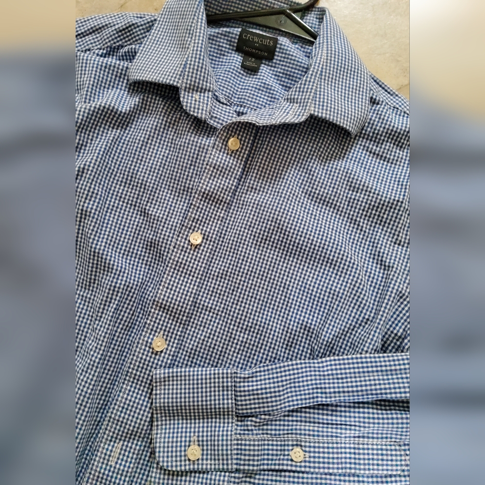 Lot Of 5 BoysClothing (2 T's XL, Sweatshirt XL, Dress Shirt XL, Dress Shirt 12) - Picture 8 of 9